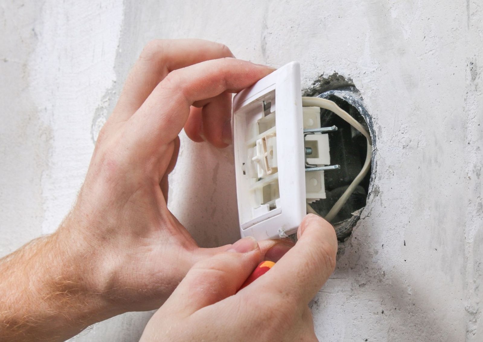 Zeytinburnu Elektrikçi